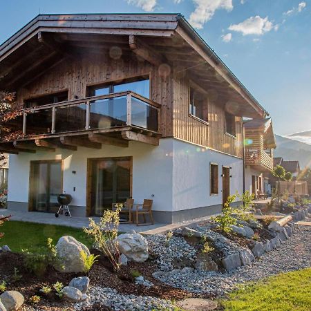 Apartment In Wald Im Pinzgau With A Carport Exteriör bild
